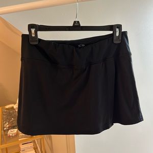 Champion Black Athletic Skirt - Back Zip Up Pocket - Women’s Medium